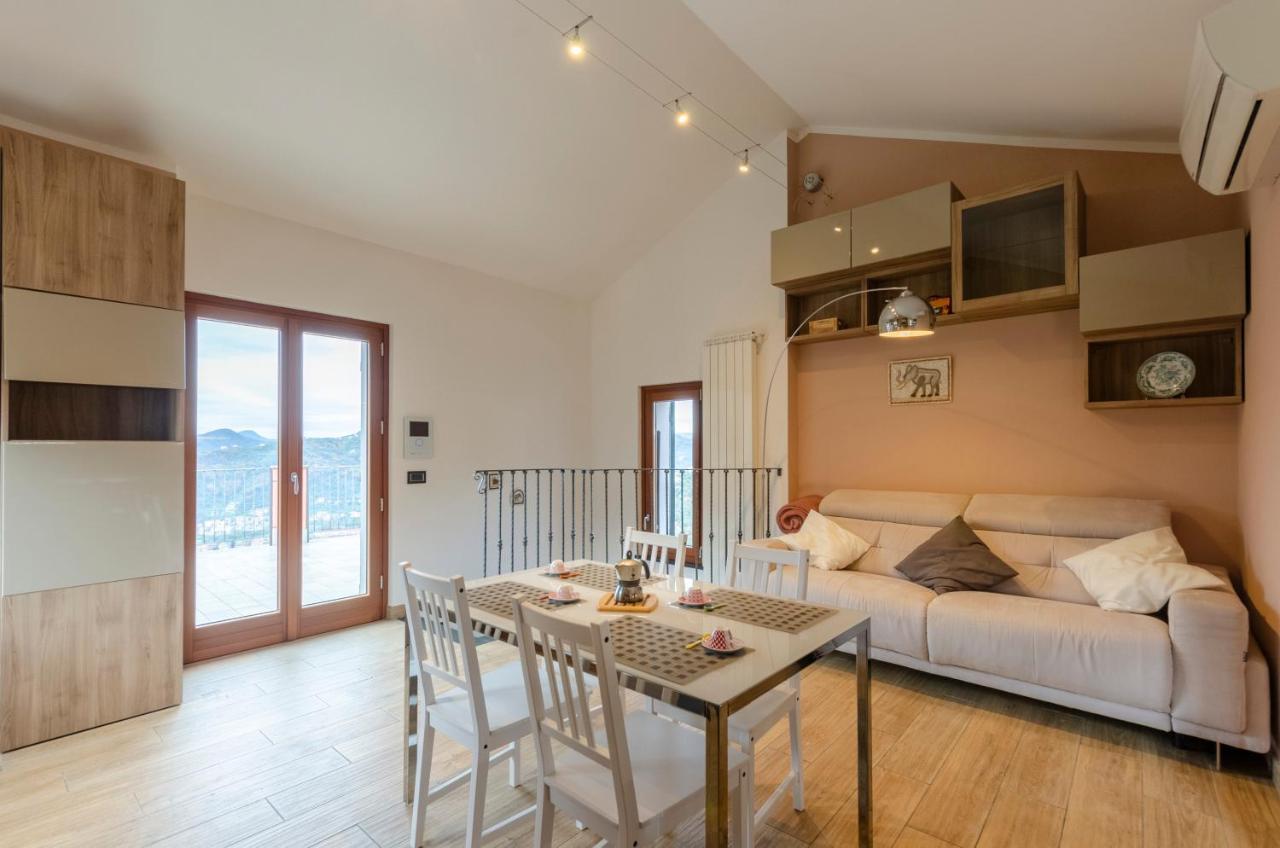 Altido Splendid Flat With Terrace & Magnificent View Appartement Breccanecca Buitenkant foto